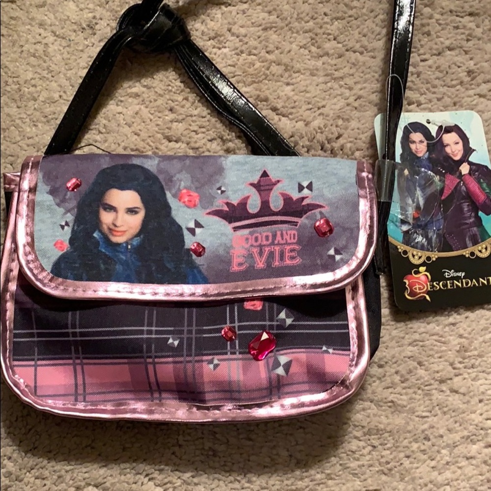 Disney descendants purse